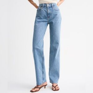 Abercrombie & Fitch 90’s Relaxed High Rise Jeans